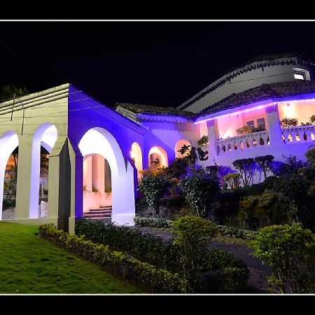Mpt Rock End Manor, Pachmarhi Pachmarhī Exterior foto
